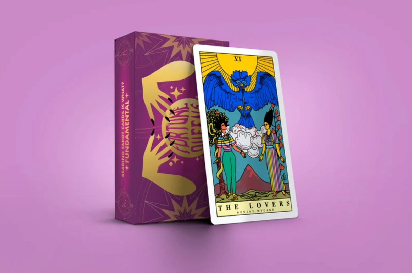 Fortune Queens: A Drag Race Tarot Deck (DRAG QUEENS)